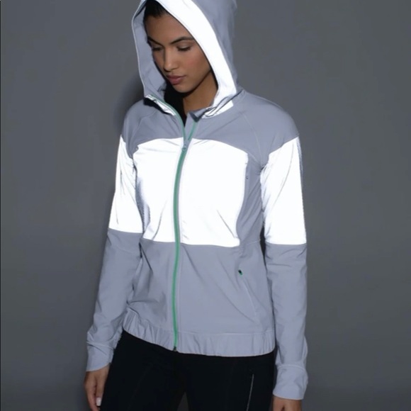 Lululemon light speed jacket reflective - Picture 5 of 9